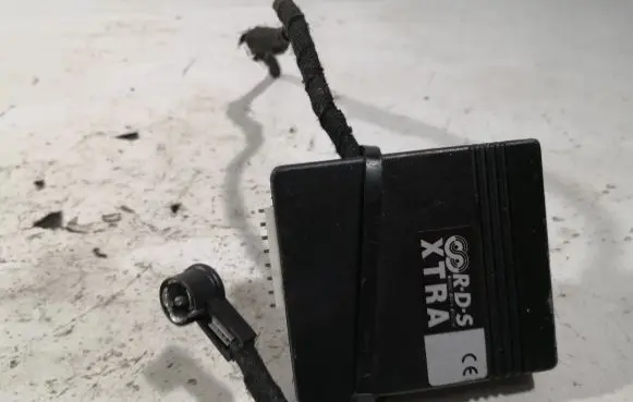 Volkswagen New Beetle Aerial antenna amplifier
