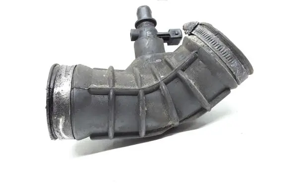 Volvo XC90 Intercooler hose/pipe 30636854