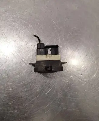 Volkswagen Touran II Tailgate/trunk/boot lock/catch/latch 1T0827505
