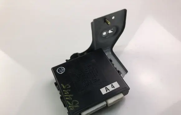 Lexus RX 300 Other control units/modules 8994048010