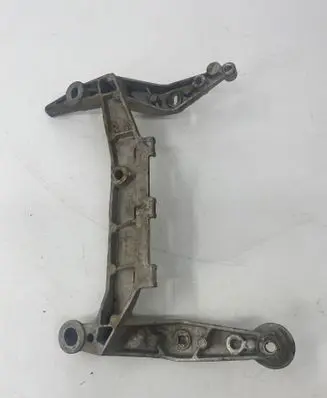 Audi Q7 4L Pneumatic air compressor holding bracket 7L0616879