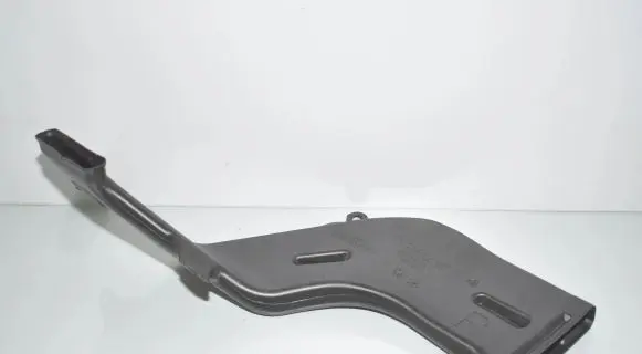 BMW 1 F40 Cabin air duct channel 7307882 51477307882