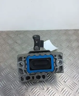 Skoda Superb B6 (3T) Engine mount bracket 1K0199252