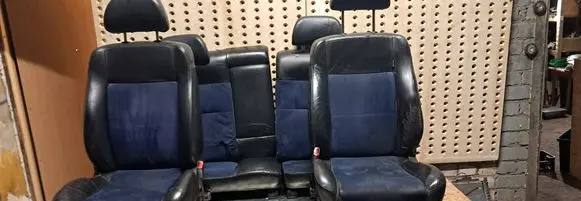 Seat set