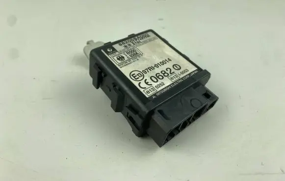 Subaru Forester SG Immobilizer control unit/module 88205SA000