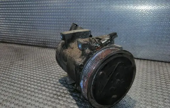 Renault Kangoo I Air conditioning (A/C) compressor (pump) 7700111235 SD6V121417D SD6V12