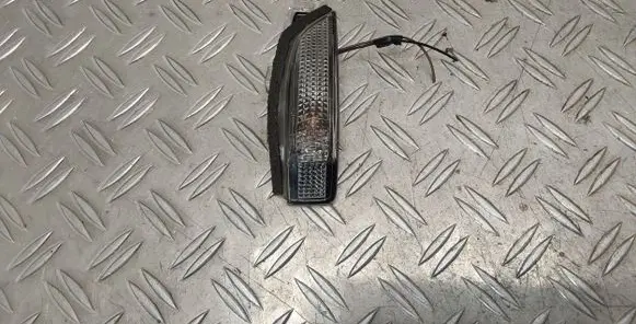 Toyota Auris E180 Mirror indicator light 