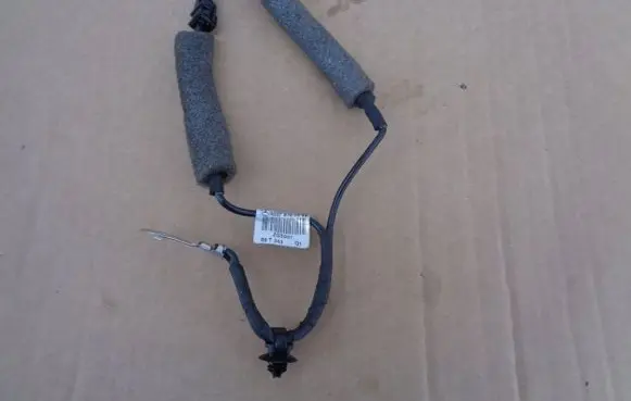 Mercedes-Benz E A207 Sound amplifier
