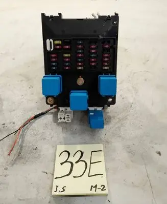 Nissan Micra Fuse box set 911981C010