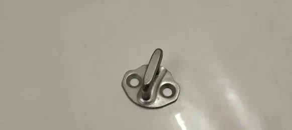 BMW 1 F40 Front door lock loop/hook striker 7446788