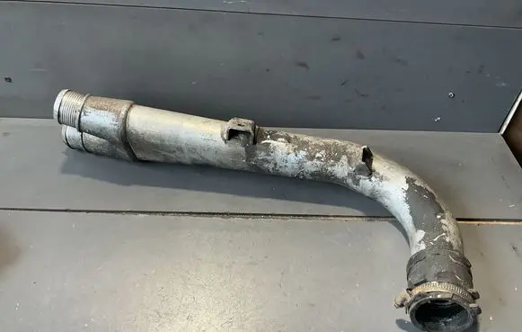 Audi Q7 4L Intercooler hose/pipe 7L6145945C