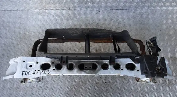 Ford Focus Front bumper support beam FOCUSMK3PASPRZOD