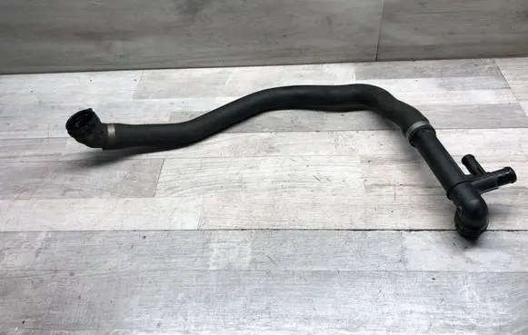 Volkswagen Golf Sportsvan Engine coolant pipe/hose 5Q0121619D