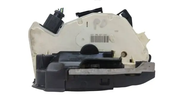 Skoda Superb B6 (3T) Front door lock 5N1837016C