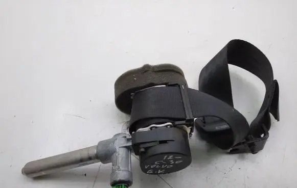 Volvo C30 Rear seatbelt 30642226