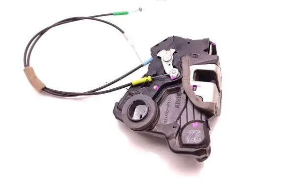 Toyota Hilux (AN10, AN20, AN30) Front door lock