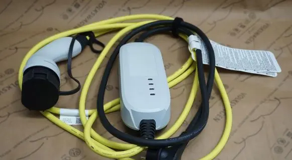 Volkswagen ID.7 Electric car charging cable 1EA971675AL