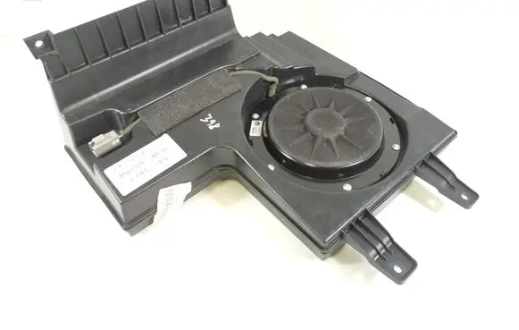 Dodge RAM Subwoofer speaker 68329768AA