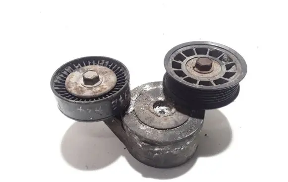 Jeep Grand Cherokee (WK) Generator/alternator belt tensioner