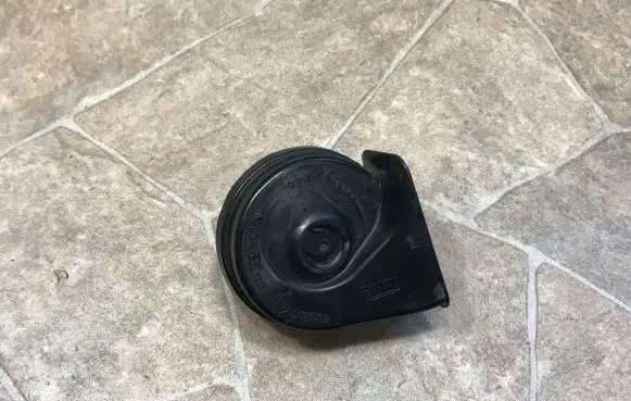 BMW X5 E70 Horn signal 7170944