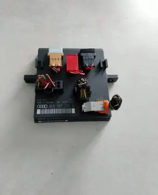 Audi A4 S4 B7 8E 8H Comfort/convenience module 8E0907279N