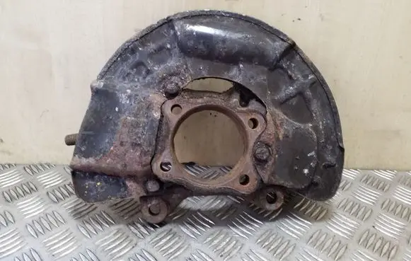 Volvo XC90 Front wheel hub spindle knuckle