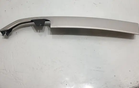 Land Rover Discovery Sport Dashboard glove box trim FK72640E73BF