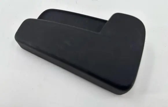 Volkswagen Golf VIII Engine bonnet (hood) release handle 5H2823533