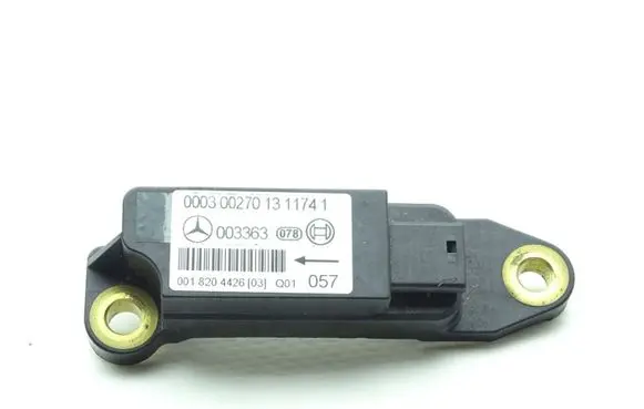 Mercedes-Benz C W203 Airbag deployment crash/impact sensor 0018204426