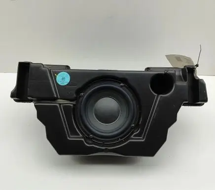 Audi A5 Subwoofer speaker 8W9035382E