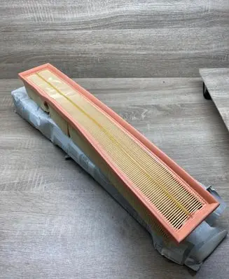 Mercedes-Benz C W203 Air filter A1110940304