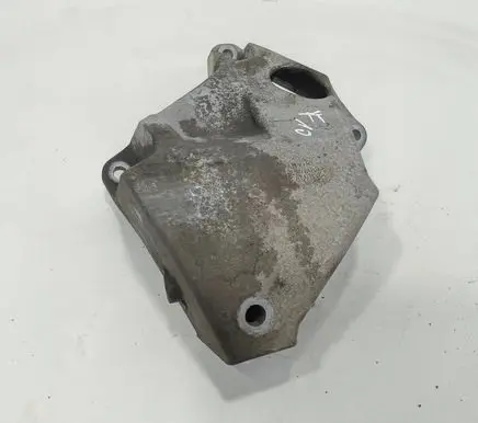 BMW 5 F10 F11 Engine mounting bracket 6793003