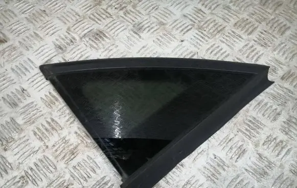 Renault Captur II Rear side window