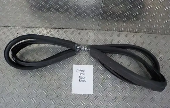 Ford C-MAX II Front door rubber seal