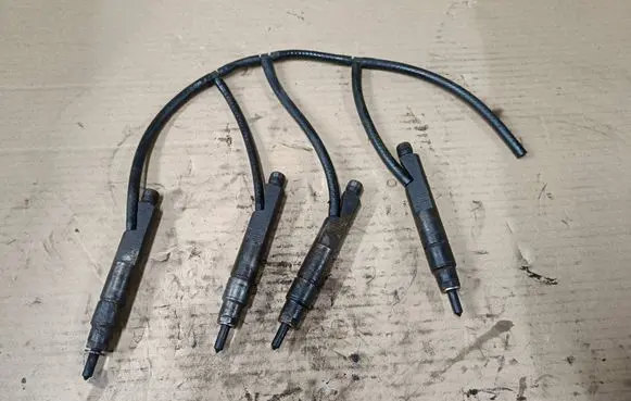 Fuel injectors set