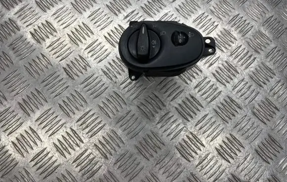 Ford Focus Light switch 98AG13A024CF