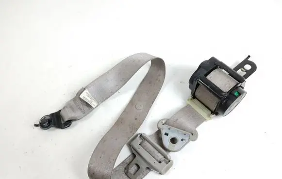 Jeep Commander Front seatbelt 1004551