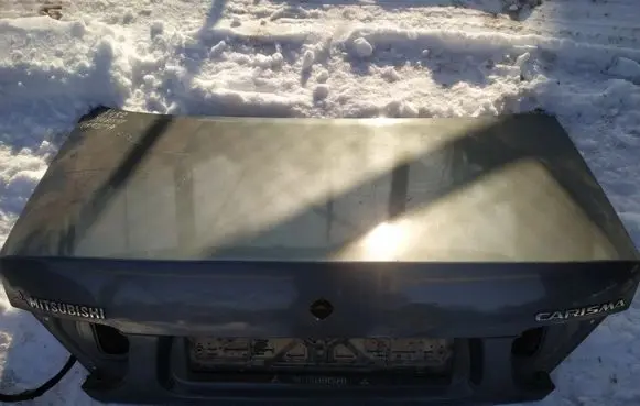 Mitsubishi Carisma Tailgate/trunk/boot lid melynas