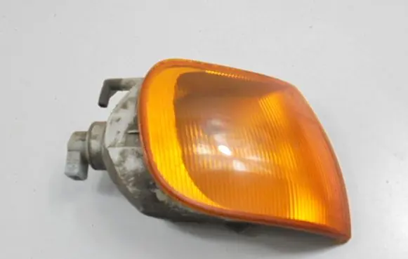 Volkswagen Polo III 6N 6N2 6NF Front indicator light 6N0953050B