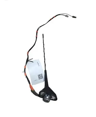 Nissan Leaf I (ZE0) Radio antenna