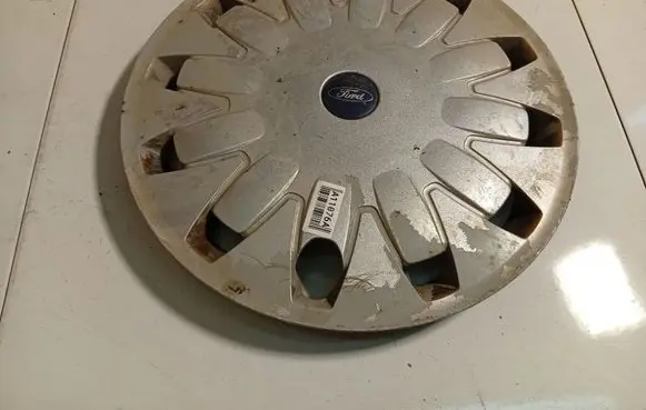 Ford C-MAX II R16 wheel hub/cap/trim CS711130AA