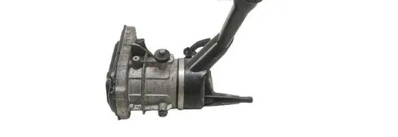 Peugeot 308 Power steering pump 9684979180