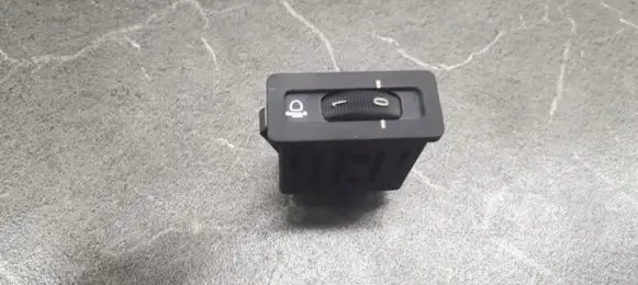 BMW 5 E34 Fog light switch 8351268