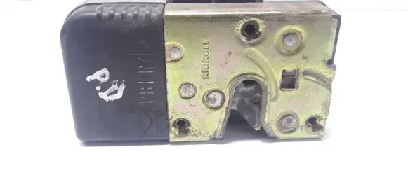 Peugeot 806 Front door lock