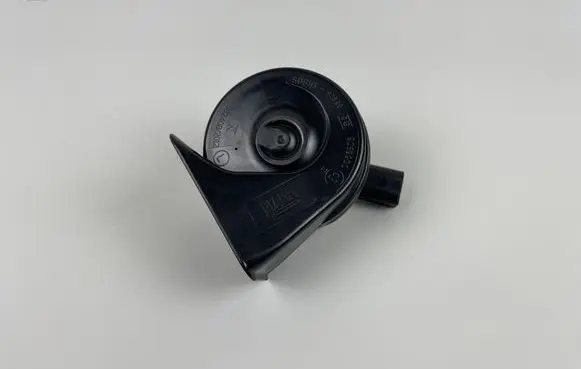 Volkswagen PASSAT B8 Horn signal 3Q0951221