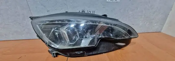 Peugeot 308 Headlight/headlamp 9677832380