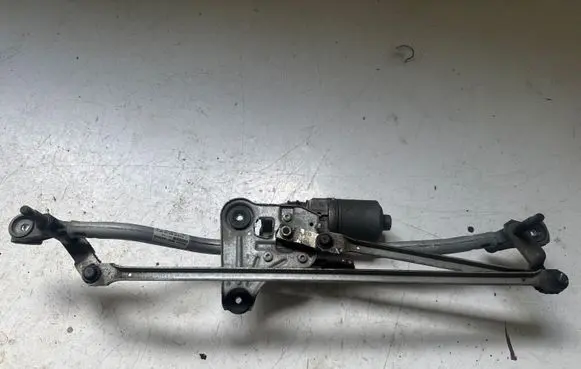 Volvo XC60 Front wiper linkage and motor 3397021530