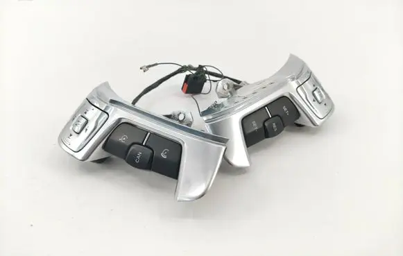 Ford Mondeo MK IV Steering wheel buttons/switches AM2T14K147EA AM2T14K147CB