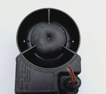 Volkswagen PASSAT B6 Alarm system siren 1K0951605D