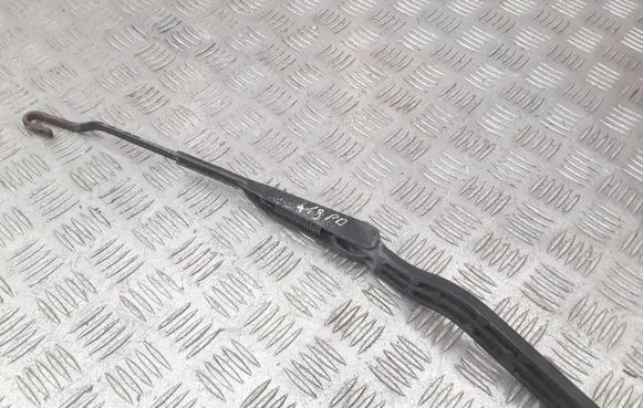 Saab 9-5 Windshield/front glass wiper blade 